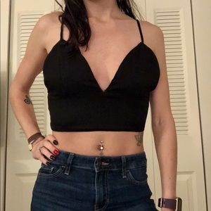 Black tie back tank crop